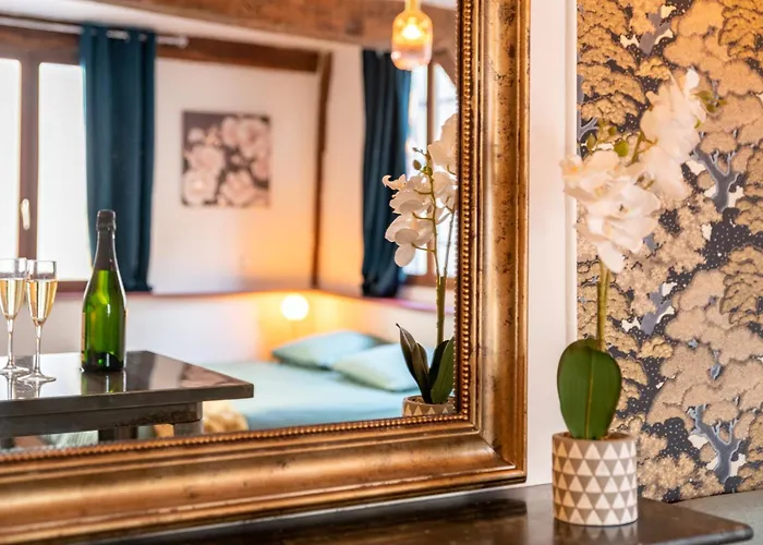 Le Lovely Cosy Jacuzzi Centre-ville Wifi *